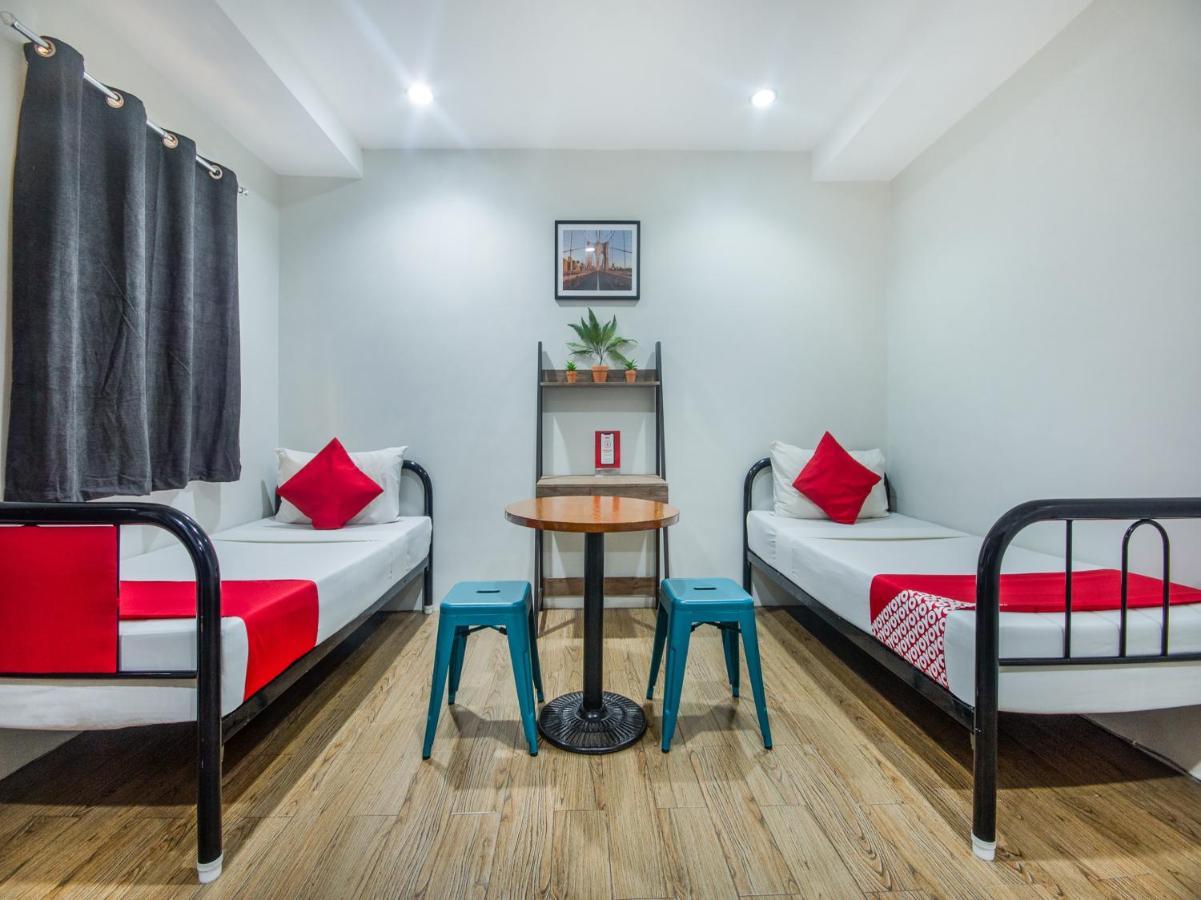 Oyo 443 Maria Cristina Arcade Suites Cebu Luaran gambar