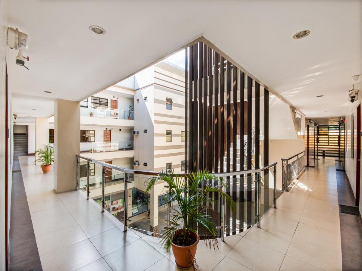 Oyo 443 Maria Cristina Arcade Suites Cebu Luaran gambar