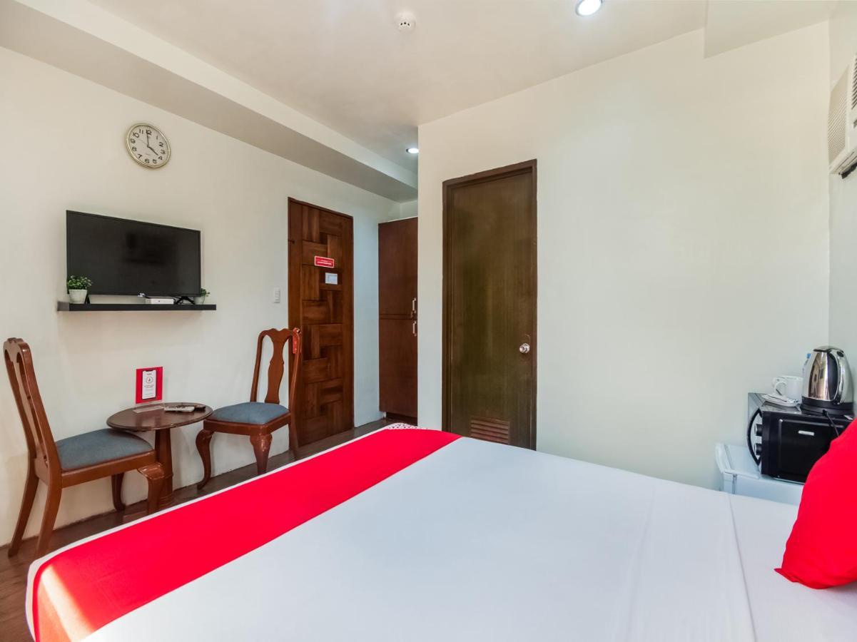 Oyo 443 Maria Cristina Arcade Suites Cebu Luaran gambar
