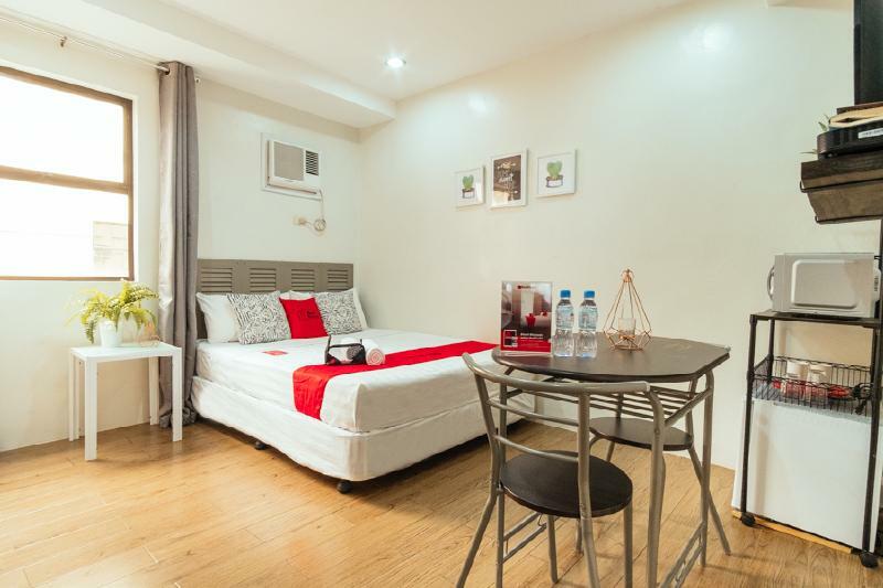 Oyo 443 Maria Cristina Arcade Suites Cebu Luaran gambar